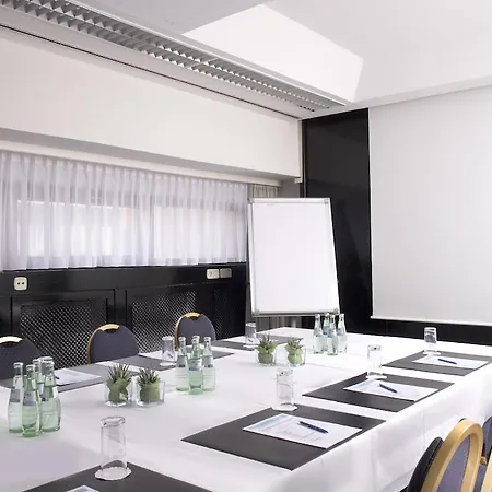 Otel Wyndham Stuttgart Airport Messe