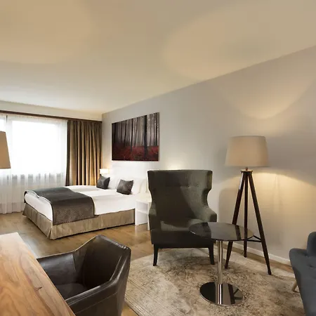 Hotel Wyndham Stuttgart Airport Messe