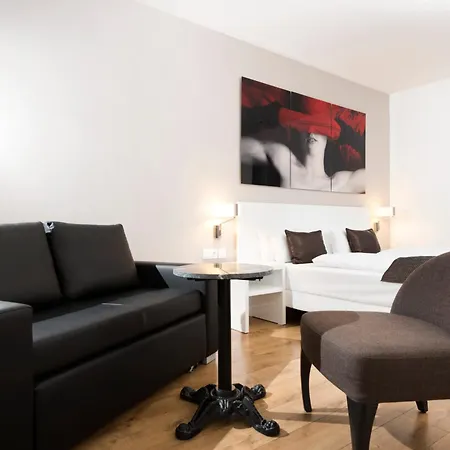 Otel Wyndham Stuttgart Airport Messe 4*