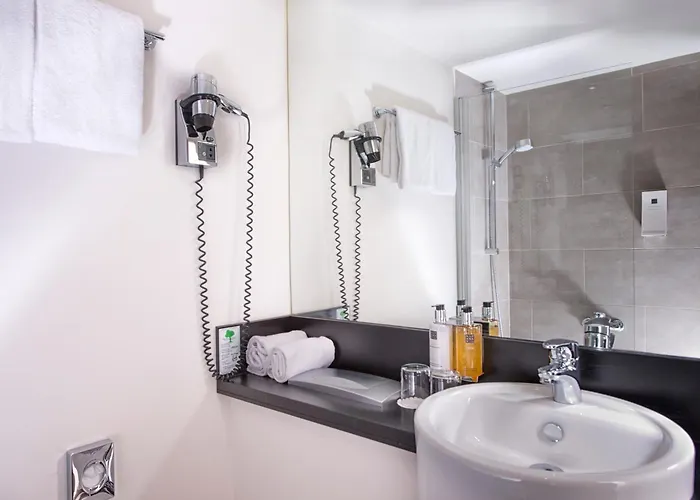 Wyndham Stuttgart Airport Messe Hotel 4*